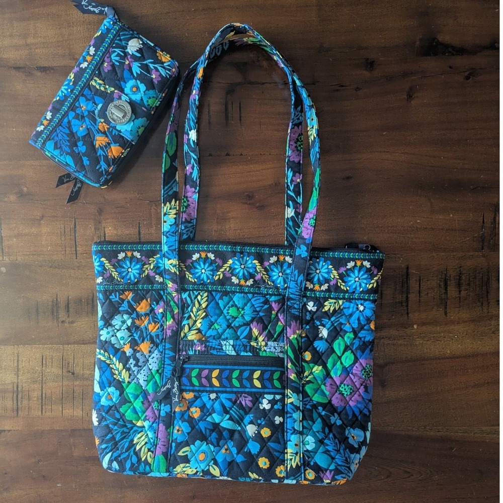 Vera Bradley Tote Bag & Wallet Bundle‎ Midnight Blues Floral Quilted Cotton EUC